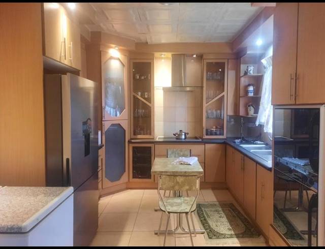 3 BEDROOM HOUSE FOR SALE IN ARCON PARK